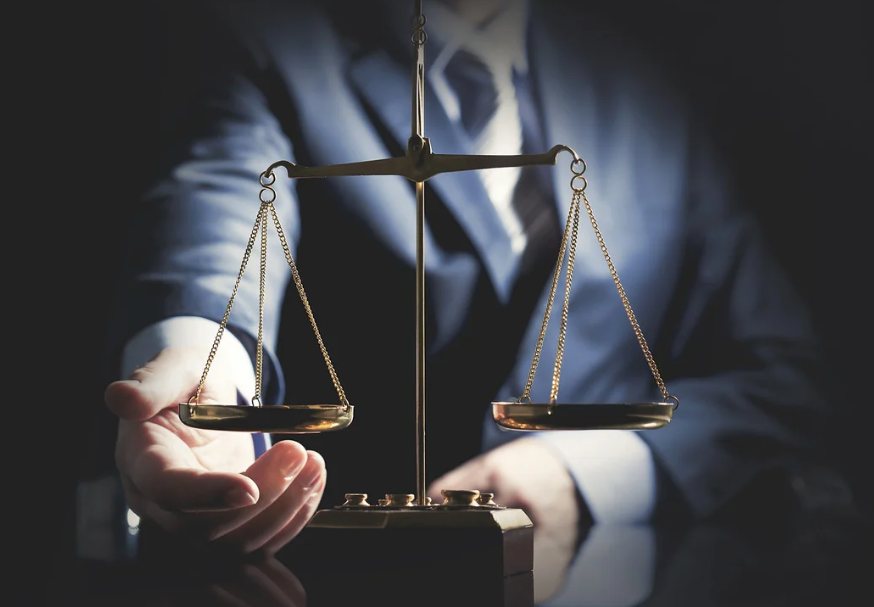 Sanksi Hukum Penyebarluasan Konten Pornografi Melalui Media Sosial